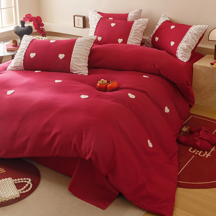 91家纺网 家纺一手货源 找家纺 （总）苏源家居 2025新款小爱心买家秀婚庆刺绣大红结婚四件套