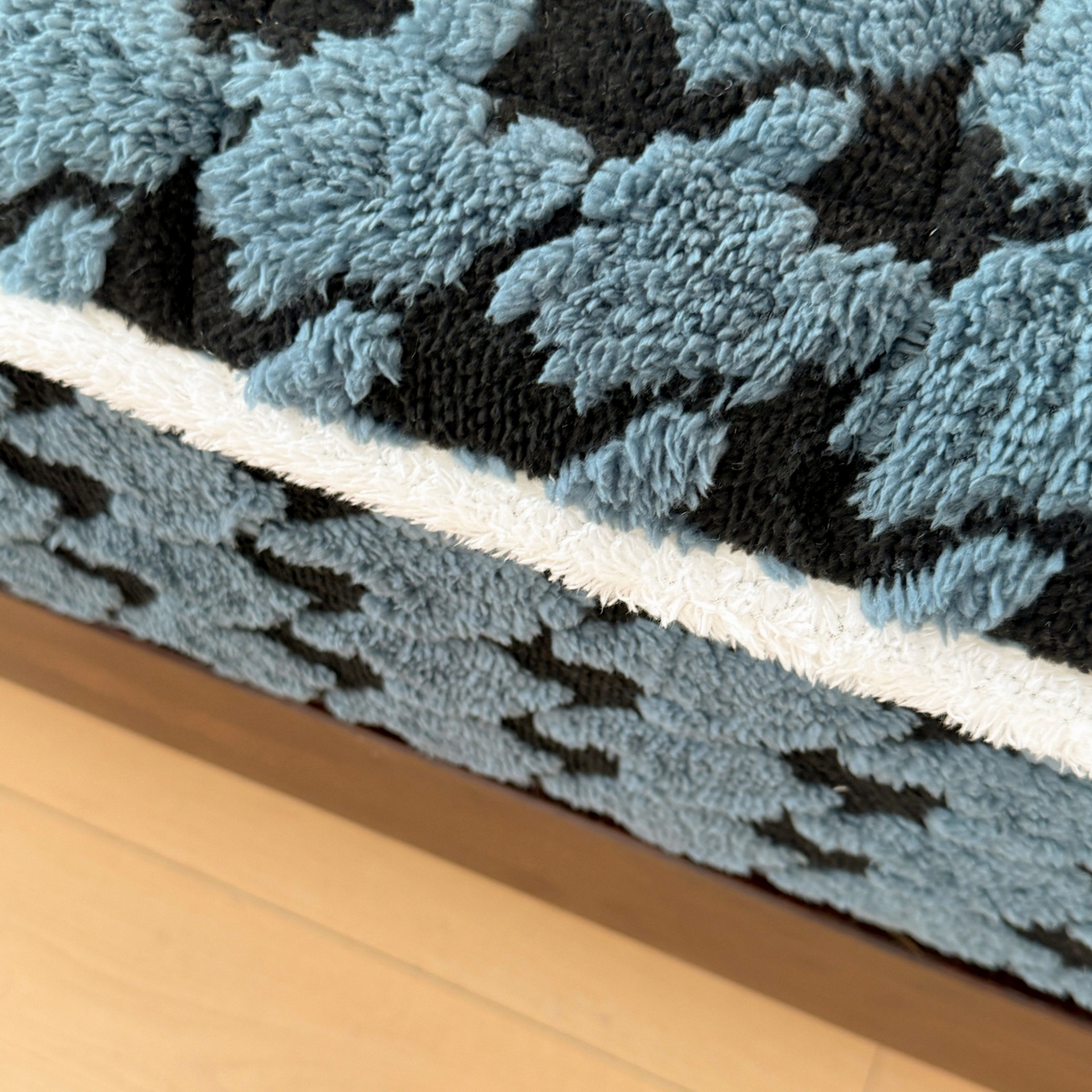 91家纺网 家纺一手货源 找家纺 LIFE.丽芙 2025秋冬新款色纱提花舒棉绒加厚夹棉单床笠款床垫子保护套保暖床罩子三件套 千鸟格-蓝灰