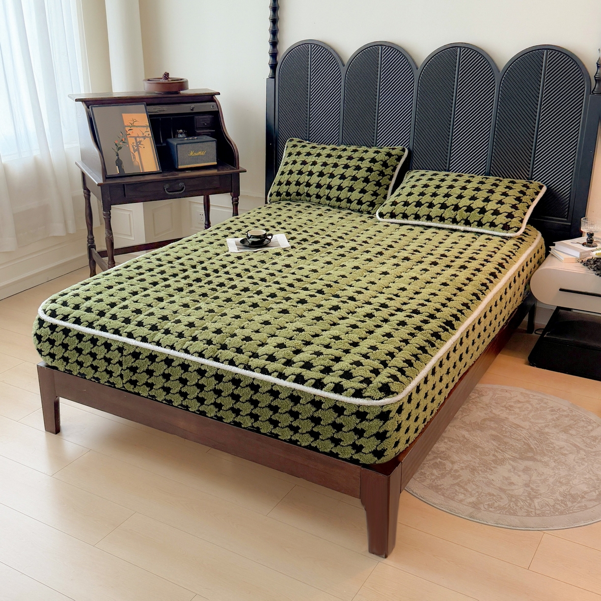 91家纺网 家纺一手货源 找家纺 LIFE.丽芙 2025秋冬新款色纱提花舒棉绒加厚夹棉单床笠款床垫子保护套保暖床罩子三件套 千鸟格-草绿