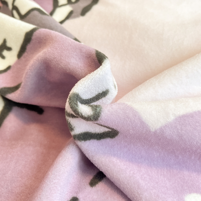 91家纺网 家纺一手货源 找家纺 博雅 2025新款三丽欧大板牛奶绒印花单枕套 牛奶绒大版-晚安库洛米