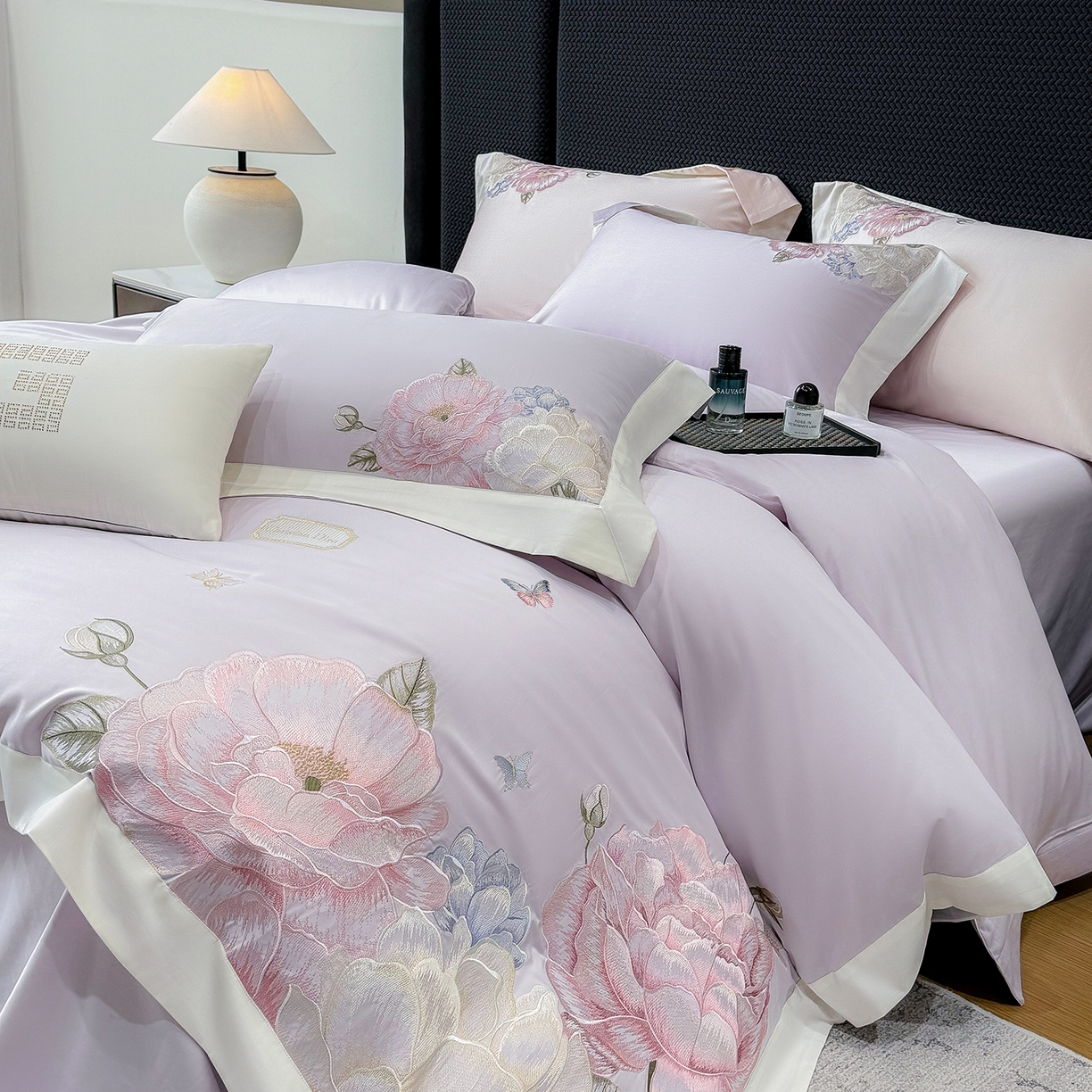 91家纺网 家纺一手货源 找家纺 优悦生活馆 2025新款全棉长绒棉刺绣四件套-花迹风格二 花迹-霞光紫