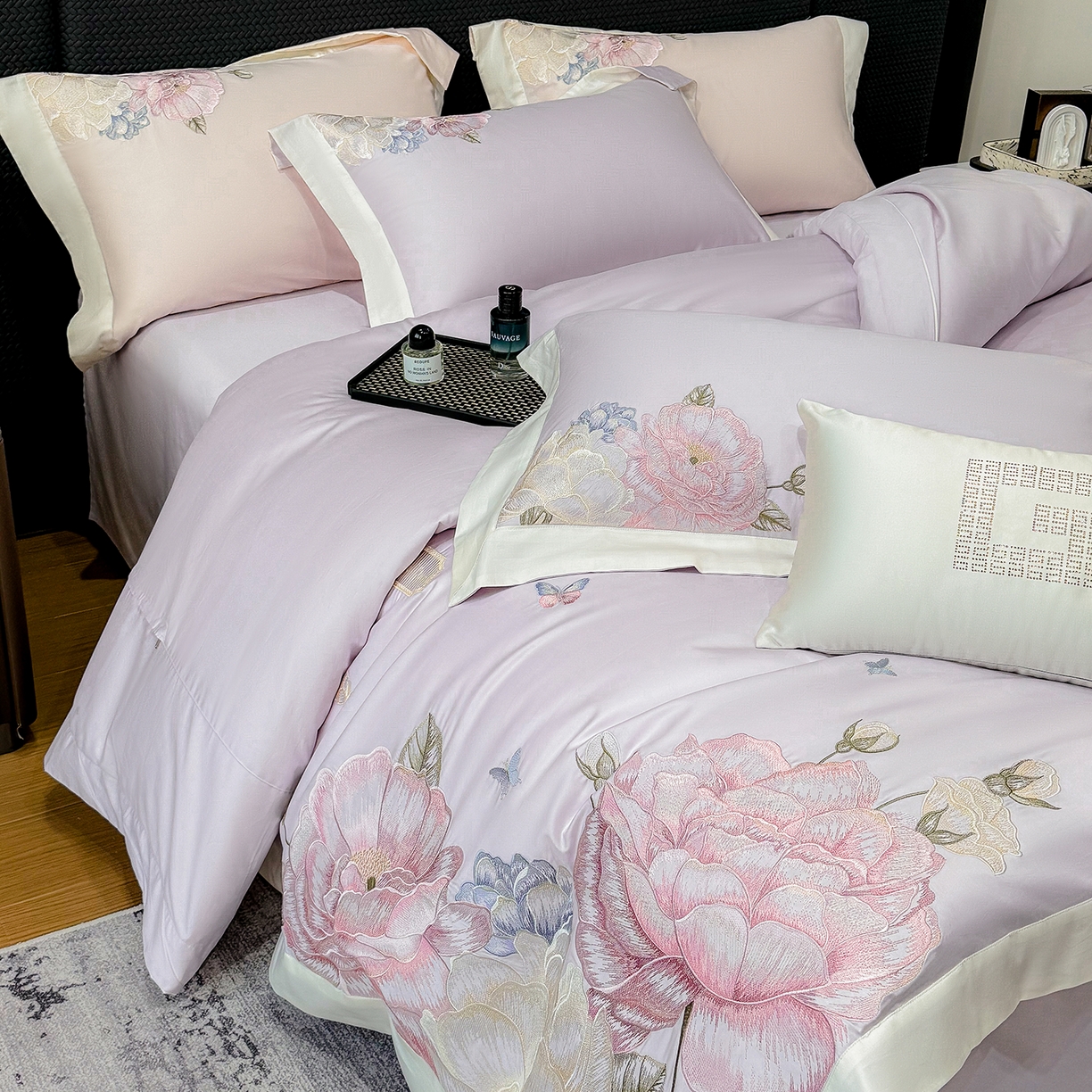 91家纺网 家纺一手货源 找家纺 优悦生活馆 2025新款全棉长绒棉刺绣四件套-花迹风格二 花迹-霞光紫