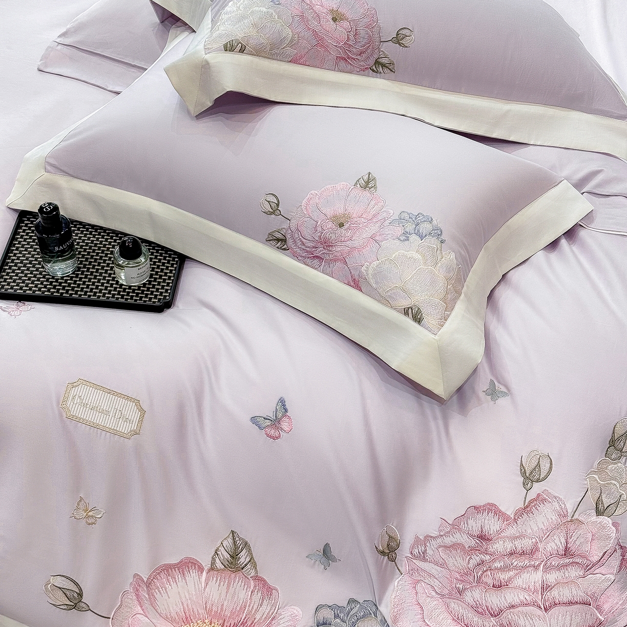 91家纺网 家纺一手货源 找家纺 优悦生活馆 2025新款全棉长绒棉刺绣四件套-花迹风格二 花迹-霞光紫