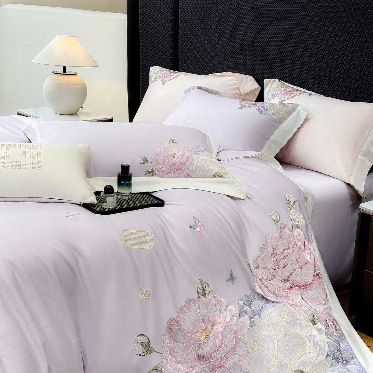 91家纺网 家纺一手货源 找家纺 优悦生活馆 2025新款全棉长绒棉刺绣四件套-花迹风格二 花迹-霞光紫