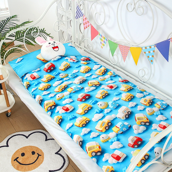 91家纺网 家纺一手货源 找家纺 沁童儿童用品店 2025新款儿童3D立体印花A版宝宝绒+B版豆豆绒儿童睡袋 云朵汽车