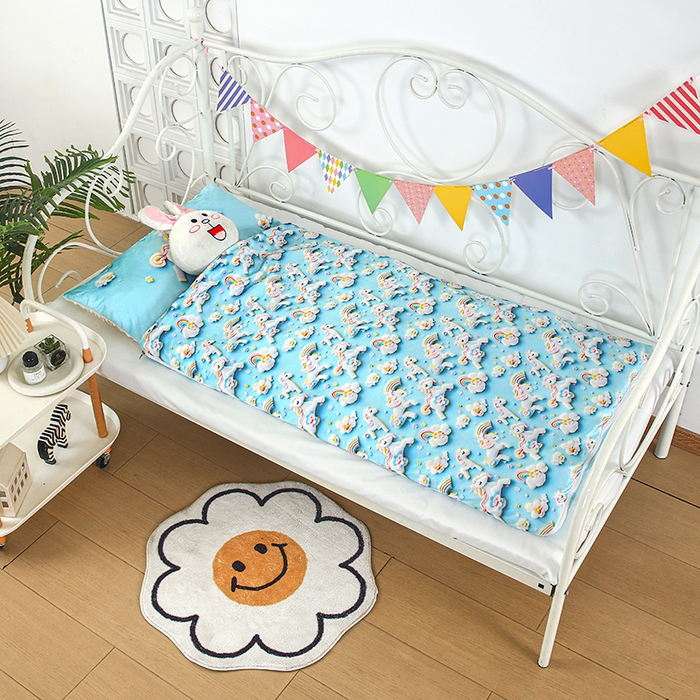 91家纺网 家纺一手货源 找家纺 沁童儿童用品店 2025新款儿童3D立体印花A版宝宝绒+B版豆豆绒儿童睡袋 彩虹马