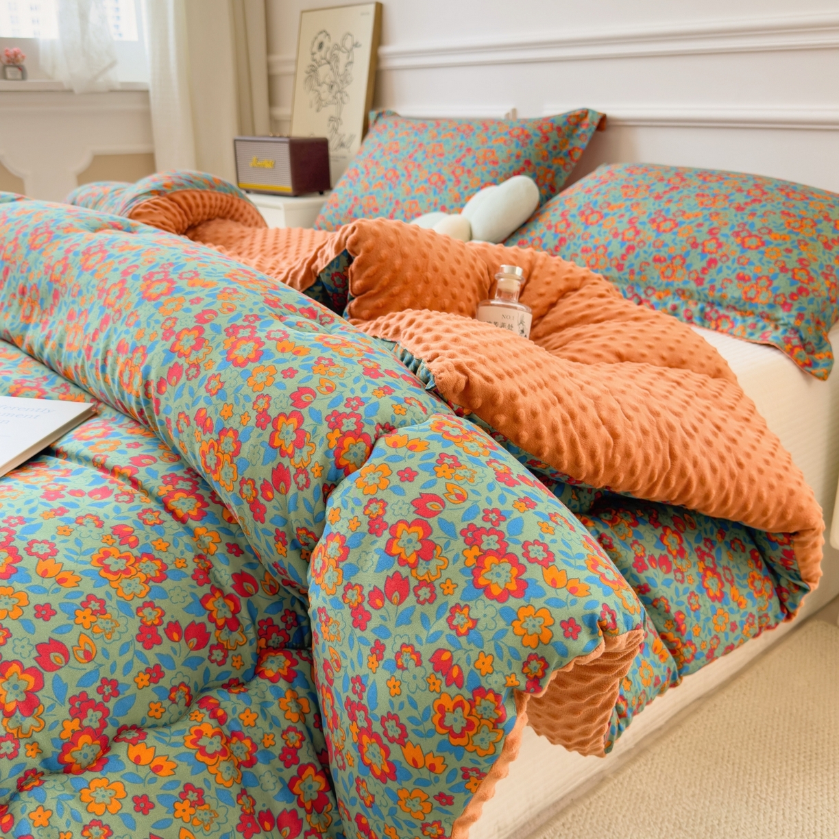 91家纺网 家纺一手货源 找家纺 梵克保罗 2025秋冬新品10A抗菌豆豆绒冬被被子被芯 艾维