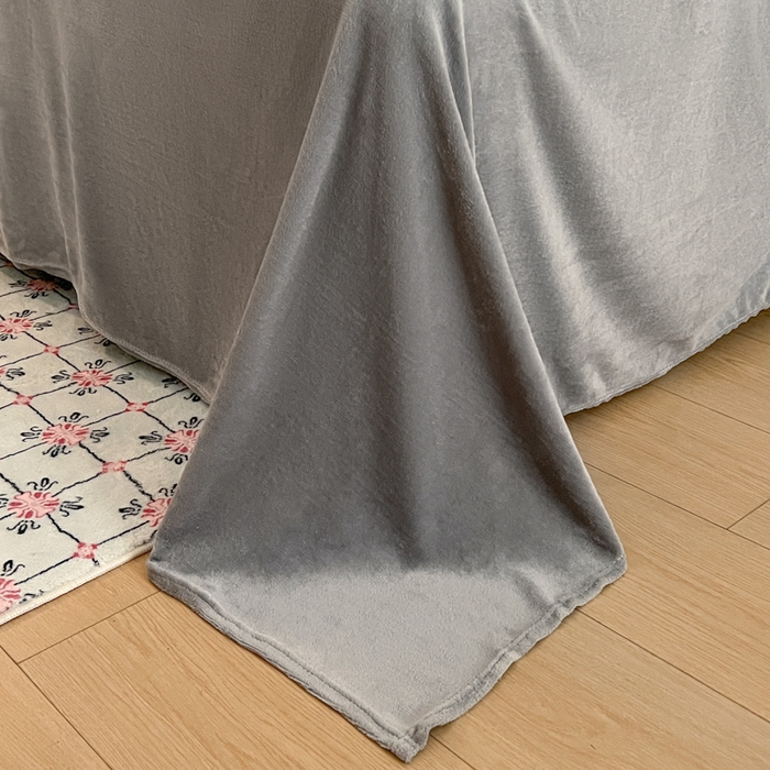 91家纺网 家纺一手货源 找家纺 妖妖家纺 2025新款加厚全棉花边牛奶绒格子四件套 醋莓浆果