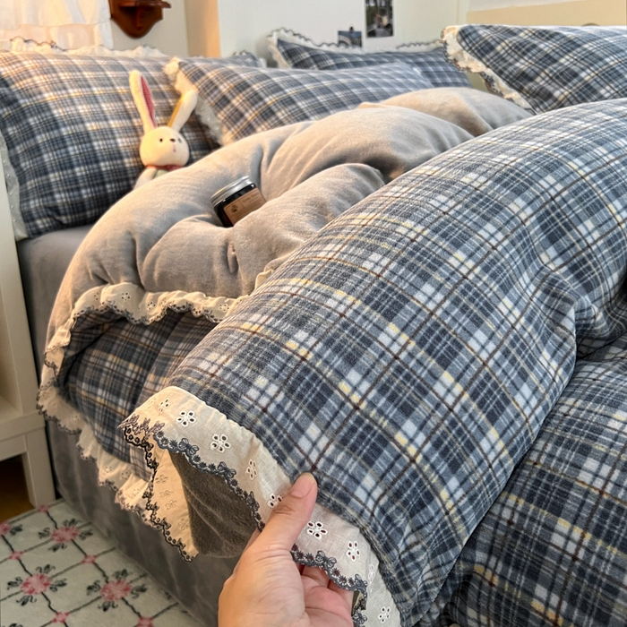 91家纺网 家纺一手货源 找家纺 （总）妖妖家纺 2025新款加厚全棉花边牛奶绒格子四件套