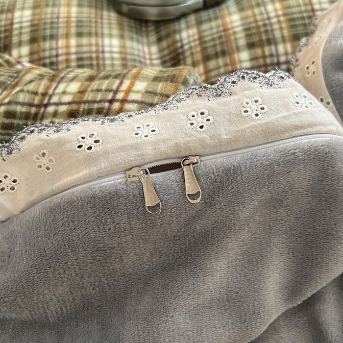 91家纺网 家纺一手货源 找家纺 妖妖家纺 2025新款加厚全棉花边牛奶绒格子四件套 轻氧绿松