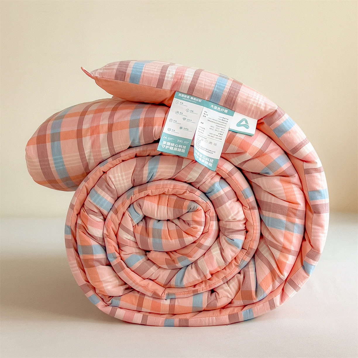 91家纺网 家纺一手货源 找家纺 梵克保罗 2025秋冬新款10A抗菌无印风冬被被子被芯 英伦粉