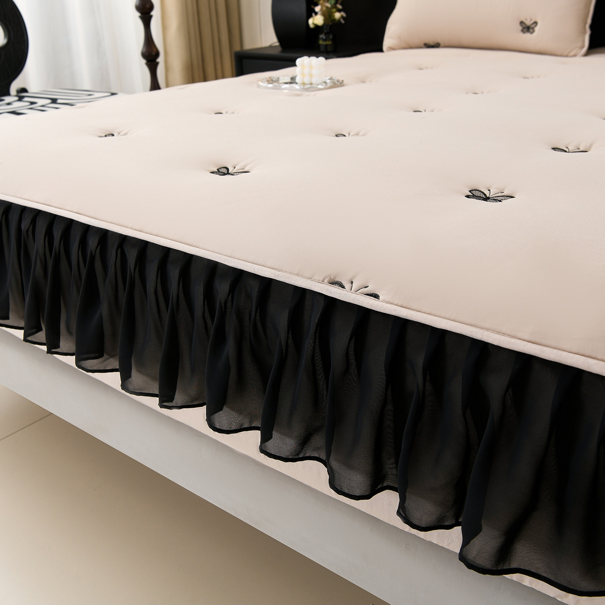 91家纺网 家纺一手货源 找家纺 （总）云木里 2025新款A类水洗棉花边刺绣夹棉床笠