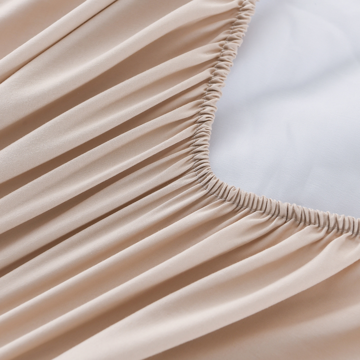 91家纺网 家纺一手货源 找家纺 （总）云木里 2025新款A类水洗棉花边刺绣夹棉床笠