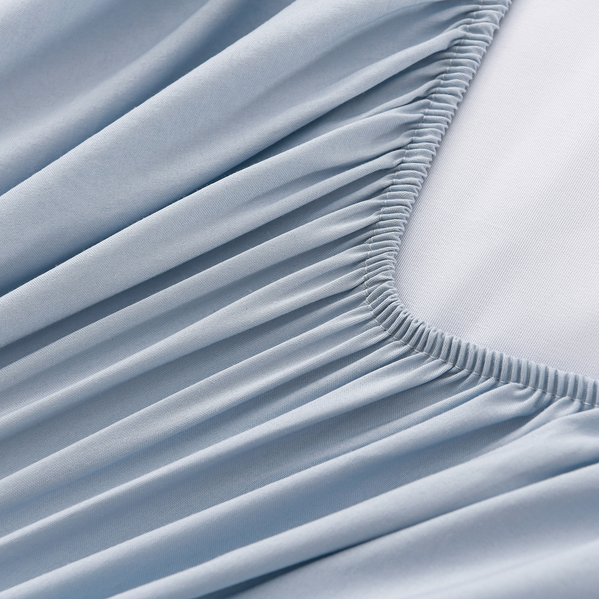 91家纺网 家纺一手货源 找家纺 云木里 2025新款A类水洗棉花边刺绣夹棉床笠 花边款玫瑰-蓝色