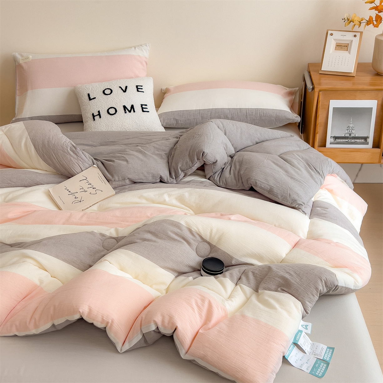 91家纺网 家纺一手货源 找家纺 梵克保罗 2025秋冬新款10A抗菌无印风冬被被子被芯 姚玉粉