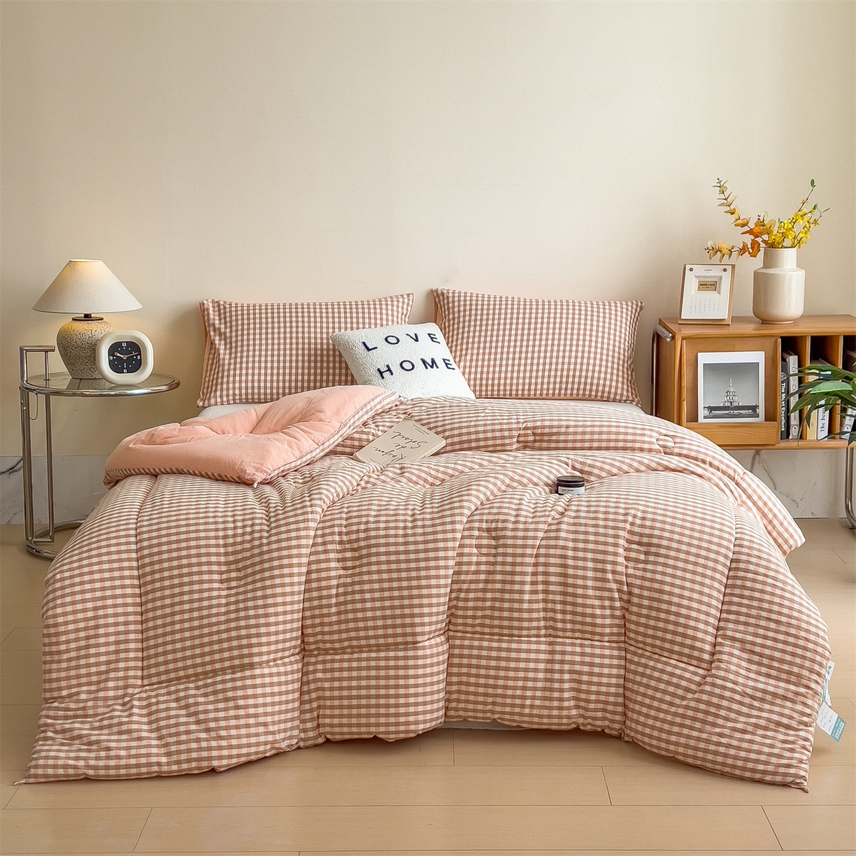 91家纺网 家纺一手货源 找家纺 梵克保罗 2025秋冬新款10A抗菌无印风冬被被子被芯 玉小格