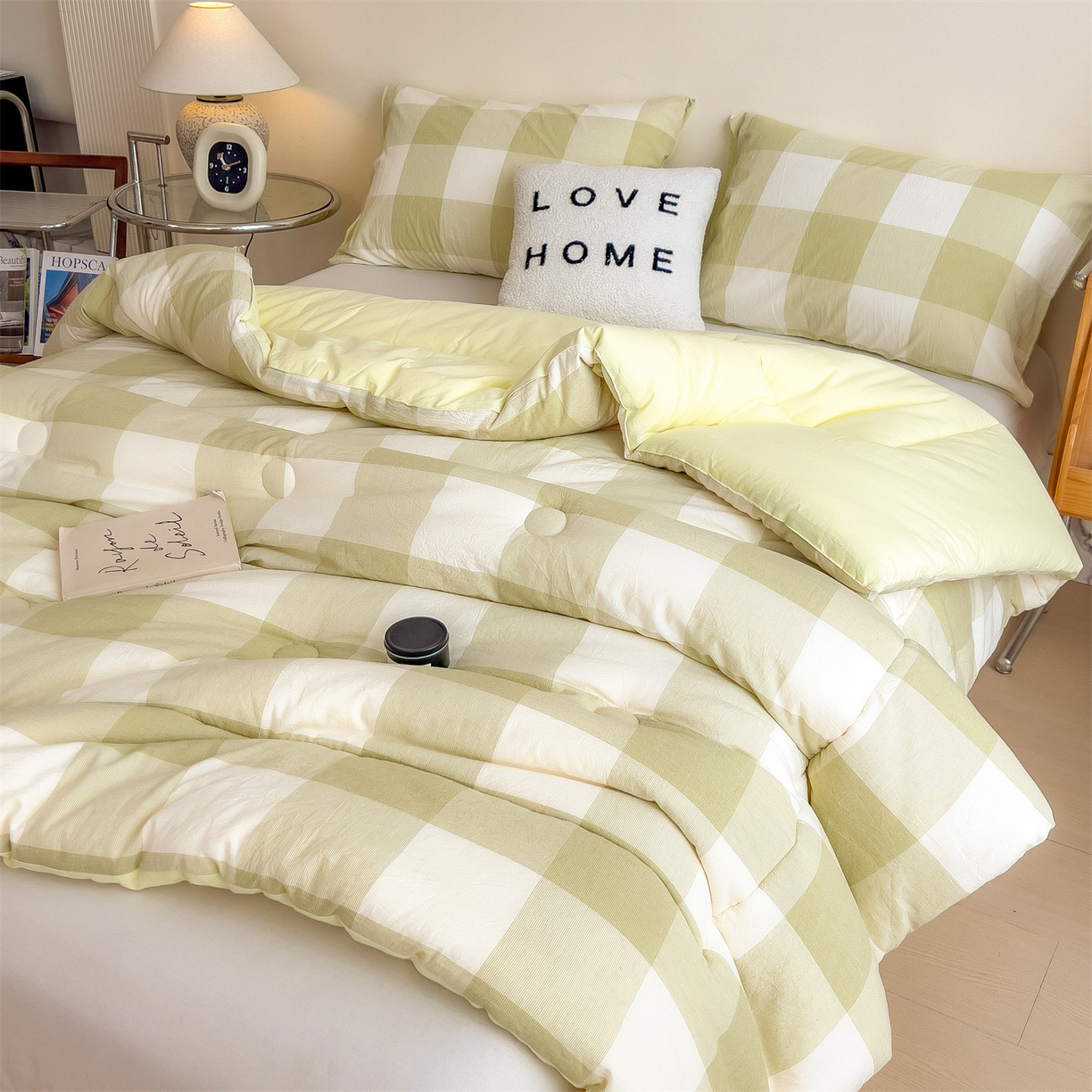 91家纺网 家纺一手货源 找家纺 梵克保罗 2025秋冬新款10A抗菌无印风冬被被子被芯 清雅中格