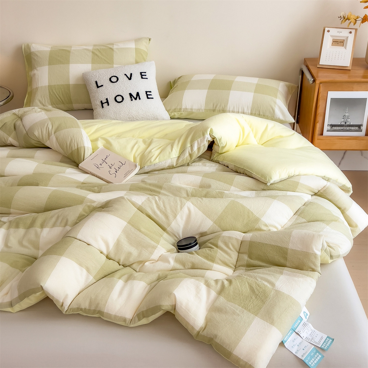 91家纺网 家纺一手货源 找家纺 梵克保罗 2025秋冬新款10A抗菌无印风冬被被子被芯 清雅中格