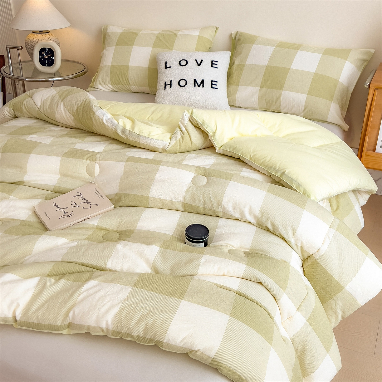 91家纺网 家纺一手货源 找家纺 梵克保罗 2025秋冬新款10A抗菌无印风冬被被子被芯 清雅中格