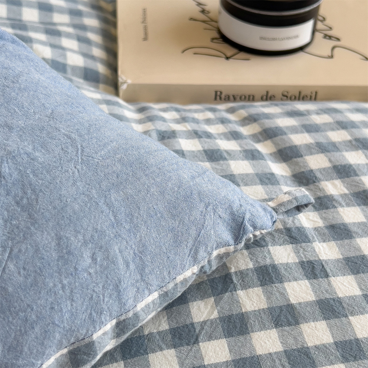 91家纺网 家纺一手货源 找家纺 梵克保罗 2025秋冬新款10A抗菌无印风冬被被子被芯 天蓝小格