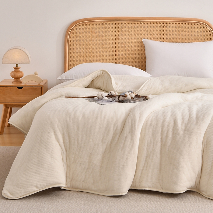 91家纺网 家纺一手货源 找家纺 （总）织雅漫 2025新款鱼鳞网被絮棉花被被子被芯