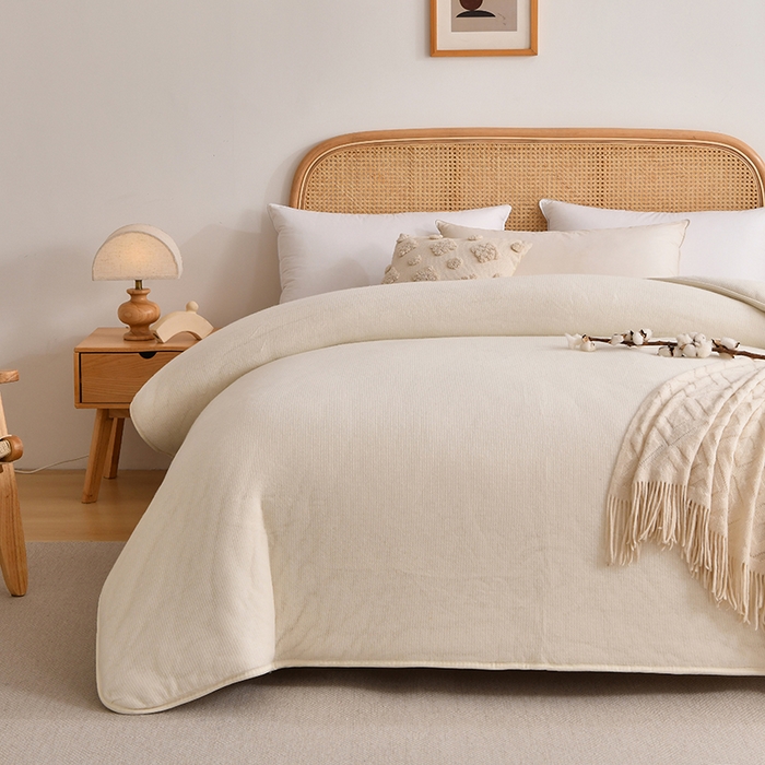 91家纺网 家纺一手货源 找家纺 （总）织雅漫 2025新款鱼鳞网被絮棉花被被子被芯