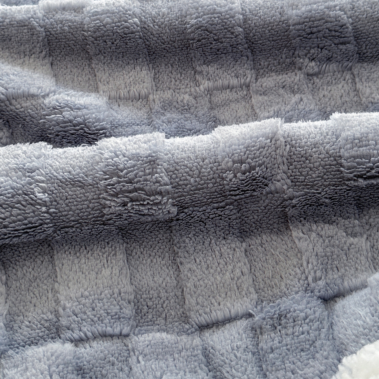 91家纺网 家纺一手货源 找家纺 （总）悦织湾家纺 2025新款塔芙绒羊羔绒舒棉绒毛毯方格系列