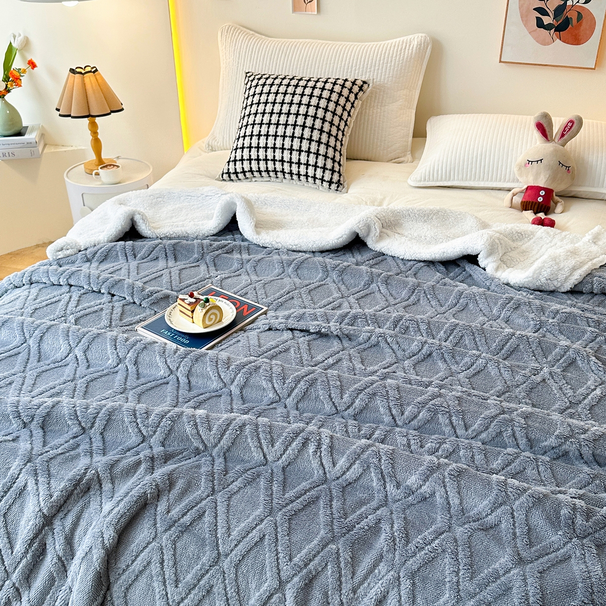 91家纺网 家纺一手货源 找家纺 （总）悦织湾家纺 2025新款塔芙绒羊羔绒舒棉绒毛毯菱形格系列