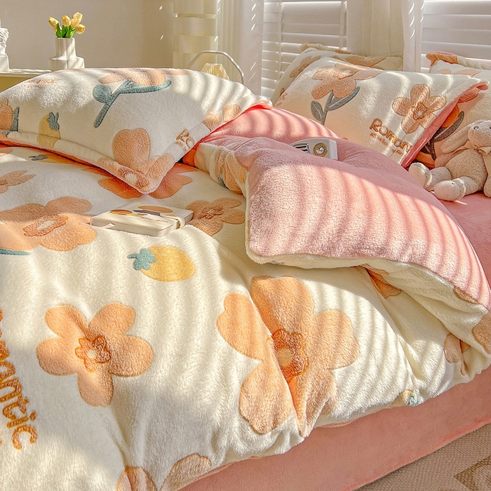 91家纺网 家纺一手货源 找家纺 梵克保罗 2025秋冬新品立体雪花绒单被套牛奶绒法莱绒雕花绒兔毛卡通四件套学生季四件套 繁花