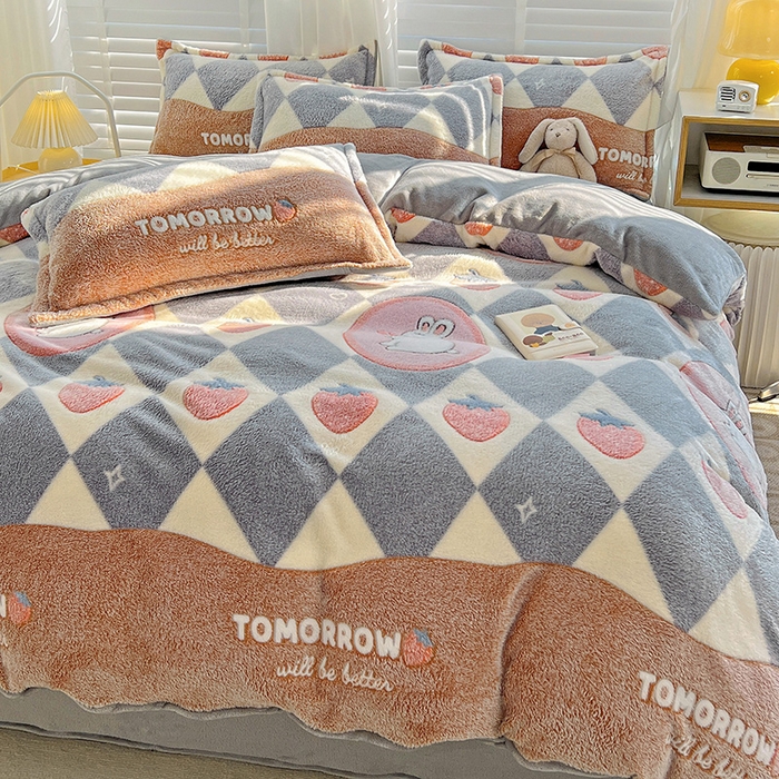 91家纺网 家纺一手货源 找家纺 梵克保罗 2025秋冬新品立体雪花绒单被套牛奶绒法莱绒雕花绒兔毛卡通四件套学生季四件套 幸运兔