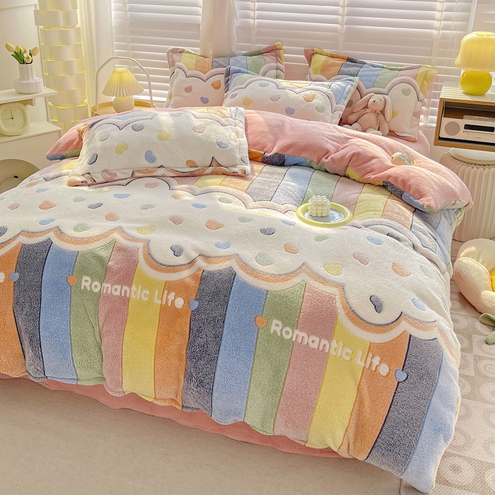 91家纺网 家纺一手货源 找家纺 （总）梵克保罗 2025秋冬新品立体雪花绒单被套牛奶绒法莱绒雕花绒兔毛卡通四件套学生季三件套