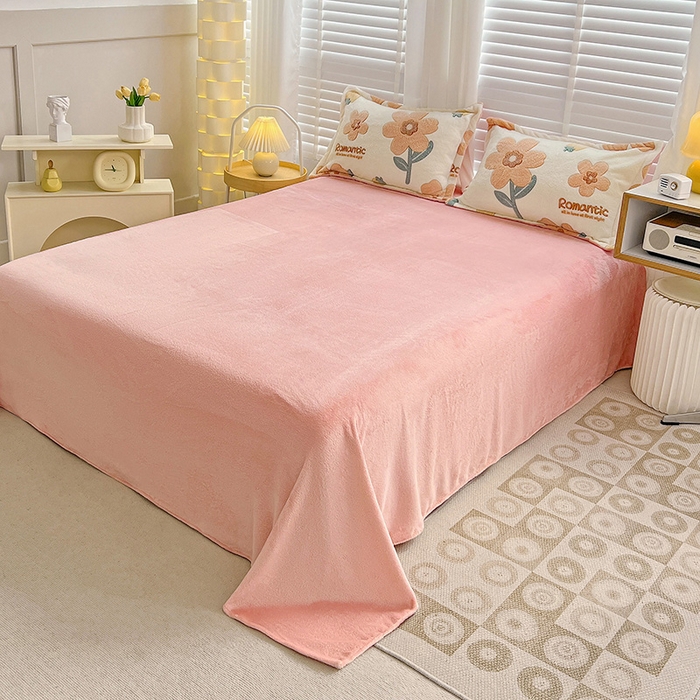 91家纺网 家纺一手货源 找家纺 梵克保罗 2025秋冬新品立体雪花绒单被套牛奶绒法莱绒雕花绒兔毛卡通四件套学生季三件套 繁花