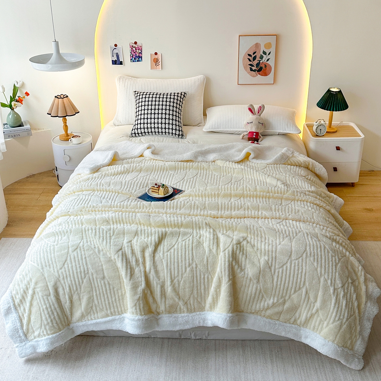 91家纺网 家纺一手货源 找家纺 （总）悦织湾家纺 2025新款塔芙绒羊羔绒舒棉绒毛毯叶子系列