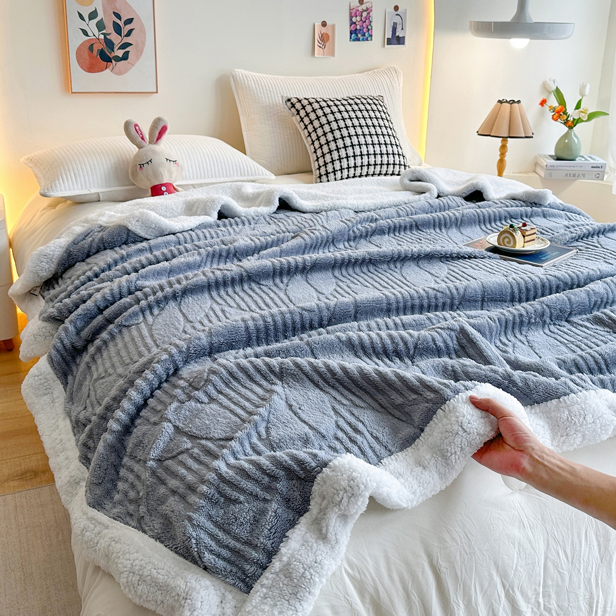 91家纺网 家纺一手货源 找家纺 （总）悦织湾家纺 2025新款塔芙绒羊羔绒舒棉绒毛毯叶子系列