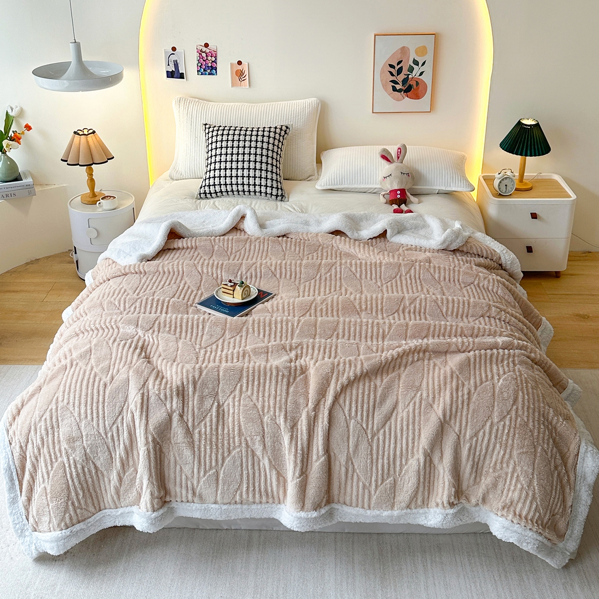 悦织湾家纺 2025新款塔芙绒羊羔绒舒棉绒毛毯叶子系列 叶子奶咖