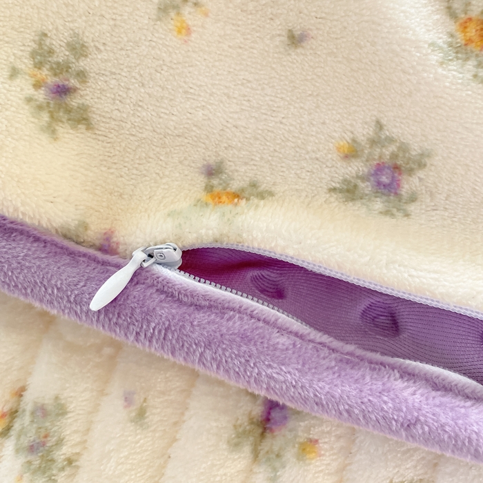 91家纺网 家纺一手货源 找家纺 梦可莱家居 2025秋冬新品豆豆绒床盖大花边四件套花紫