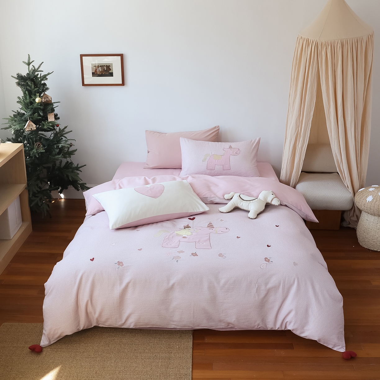 风向标家纺 2025新款全棉50s磨毛数码印花毛巾绣四件套-风格二 小粉马爱做梦