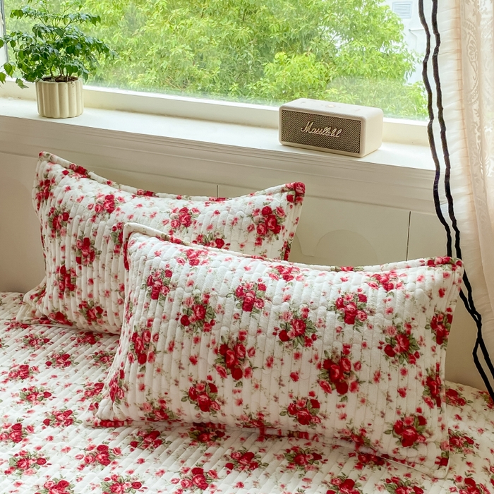 91家纺网 家纺一手货源 找家纺 梦可莱家居 2025秋冬新品豆豆绒床盖大花边四件套梨花落