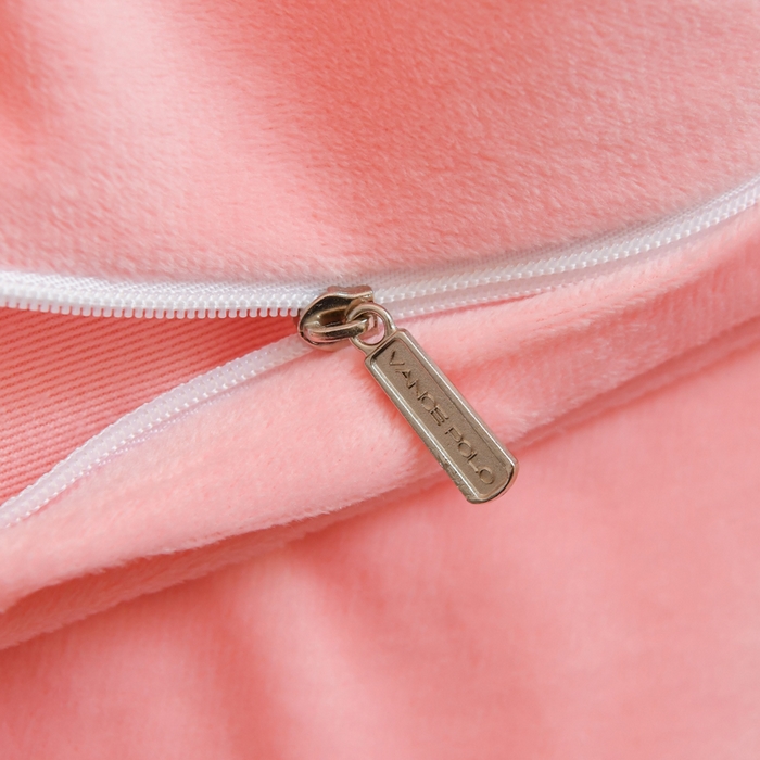 91家纺网 家纺一手货源 找家纺 梵克保罗 2025秋冬新品工艺款刺绣手工DIY婴儿绒四件套 梵克-粉