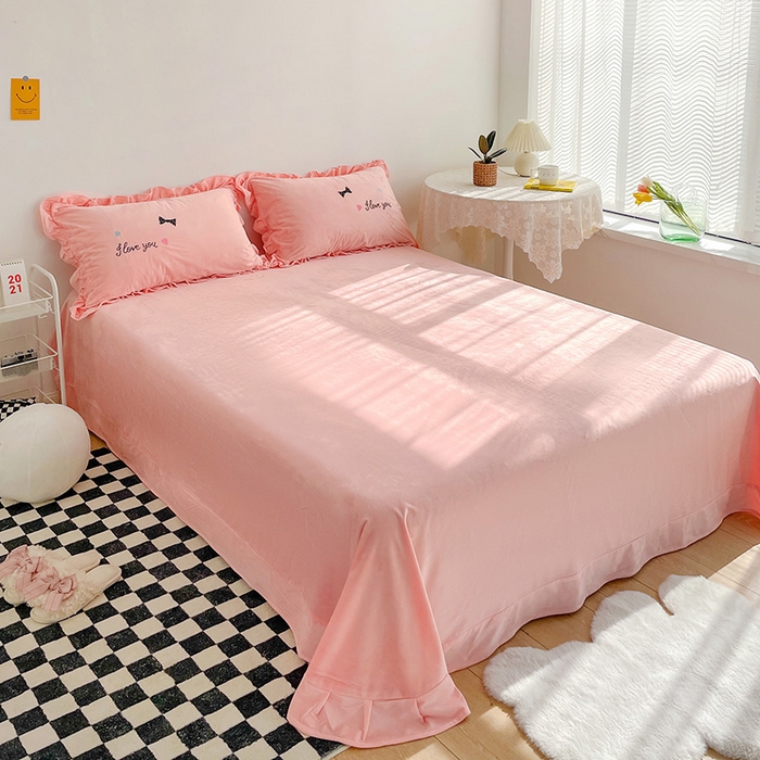 91家纺网 家纺一手货源 找家纺 梵克保罗 2025新款卡通韩版婴儿绒绣花四件套 萌萌兔