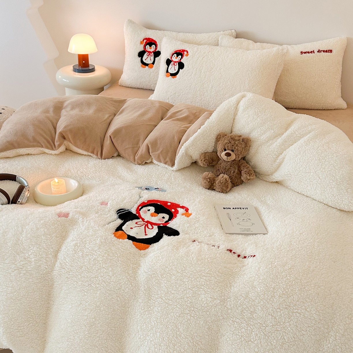 91家纺网 家纺一手货源 找家纺 （总）梓之赫 2025新款小版羊羔绒牛奶绒卡通四件套冬季加厚保暖