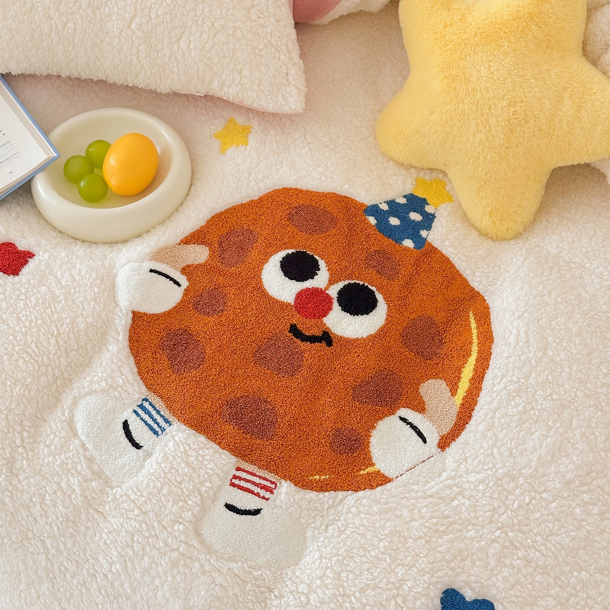 91家纺网 家纺一手货源 找家纺 梓之赫 2025新款小版羊羔绒牛奶绒卡通四件套冬季加厚保暖 曲奇-白粉