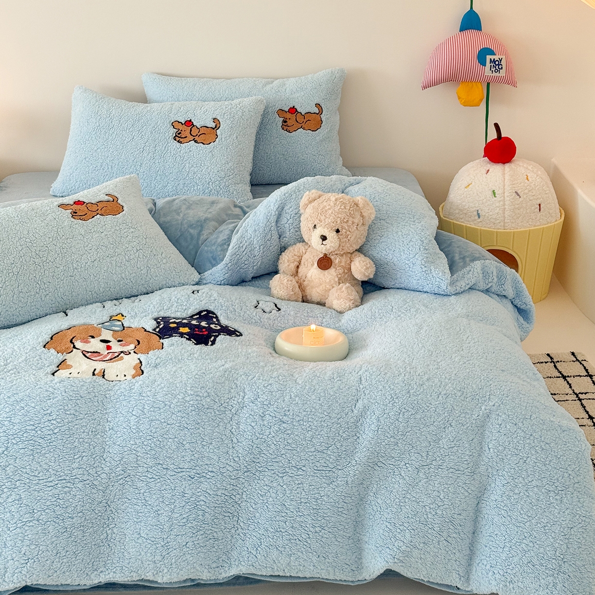 91家纺网 家纺一手货源 找家纺 梓之赫 2025新款小版羊羔绒牛奶绒卡通四件套冬季加厚保暖 星星小狗-蓝