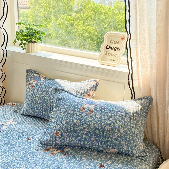 91家纺网 家纺一手货源 找家纺 梦可莱家居 2025秋冬新品豆豆绒床盖大花边四件套兔小姐