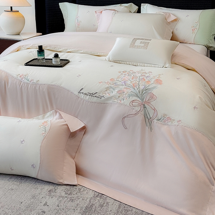 91家纺网 家纺一手货源 找家纺 （总）优悦生活馆 2025新款全棉新疆长绒棉四件套-鸢尾花畔风格二