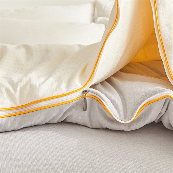 91家纺网 家纺一手货源 找家纺 梵蒂莎 【可检测】2025新款130克拉链子母被子被芯二合一（撞色款） 白色+灰色