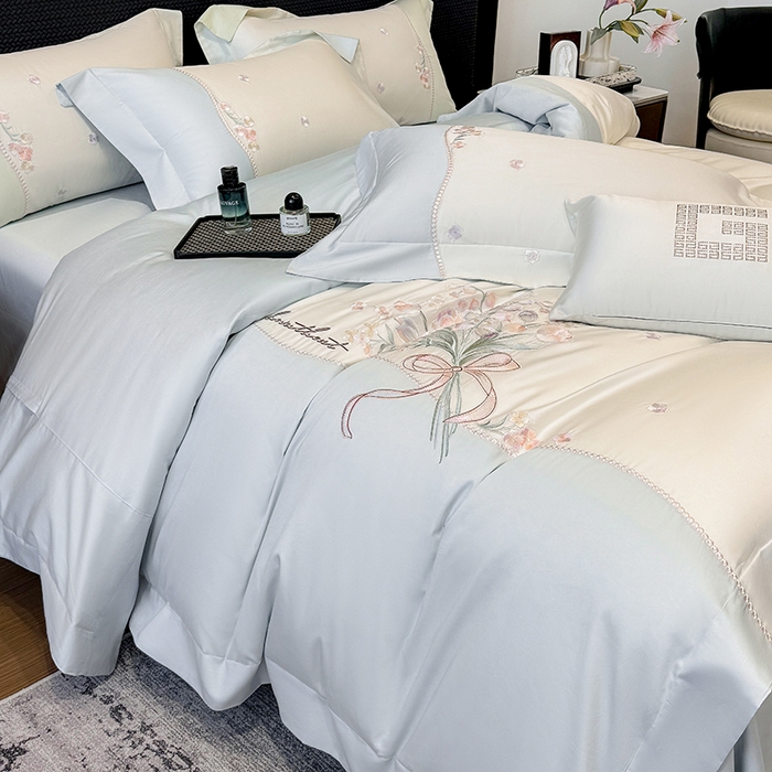 91家纺网 家纺一手货源 找家纺 优悦生活馆 2025新款全棉新疆长绒棉四件套-鸢尾花畔风格二 鸢尾花畔-浅云蓝