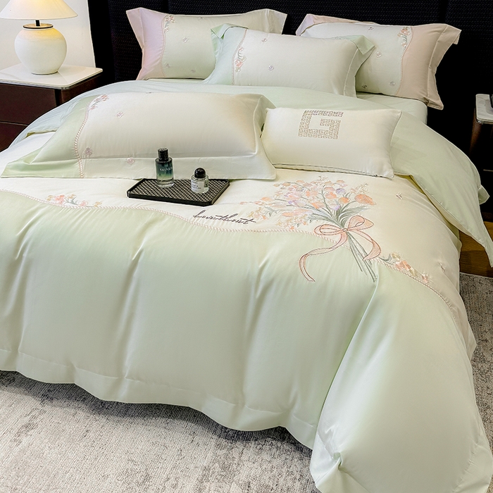 91家纺网 家纺一手货源 找家纺 优悦生活馆 2025新款全棉新疆长绒棉四件套-鸢尾花畔风格二 鸢尾花畔-夏至绿