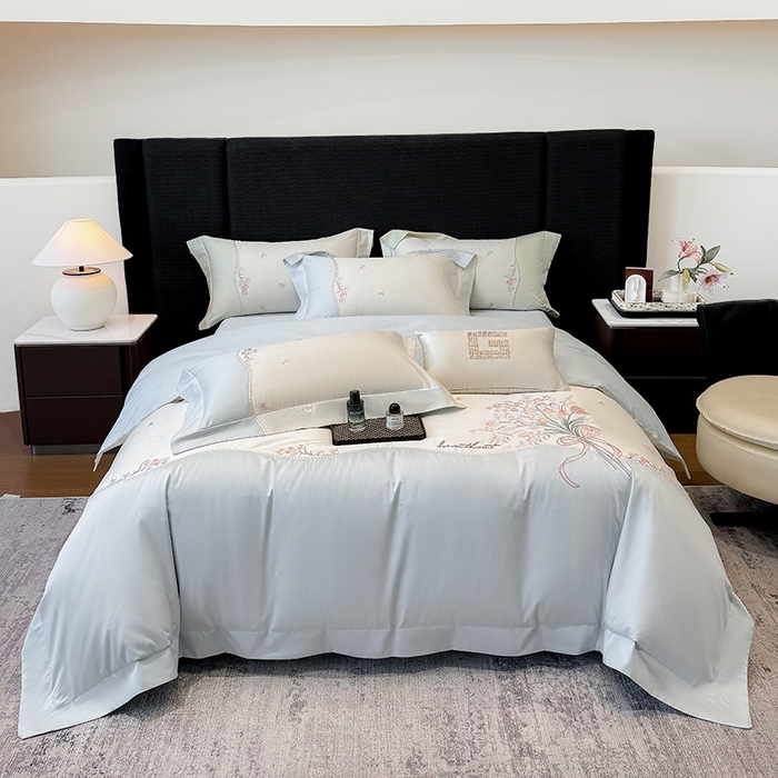 91家纺网 家纺一手货源 找家纺 优悦生活馆 2025新款全棉新疆长绒棉四件套-鸢尾花畔风格二 鸢尾花畔-浅云蓝