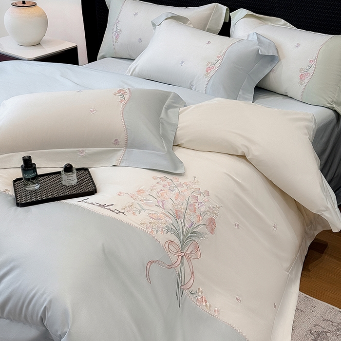 91家纺网 家纺一手货源 找家纺 优悦生活馆 2025新款全棉新疆长绒棉四件套-鸢尾花畔风格二 鸢尾花畔-浅云蓝